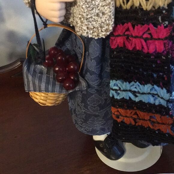 Cathay Collection Porcelain  Grandma Doll - Picture 9 of 11